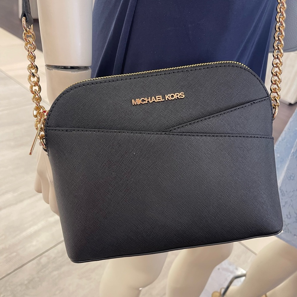 Michael Kors Jet Set Travel Medium Dome Crossbody XCROSS XBODY Bag
Black
NWT - Picture 15 of 16